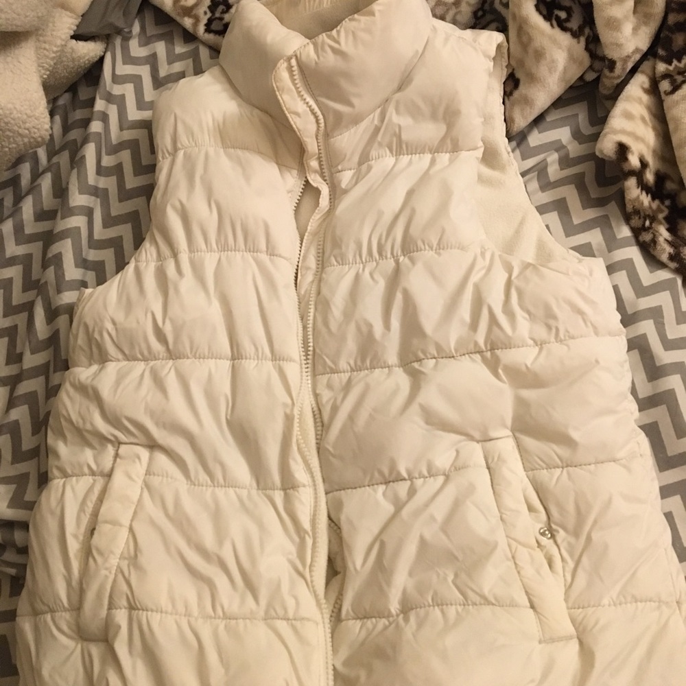 White puffer vest